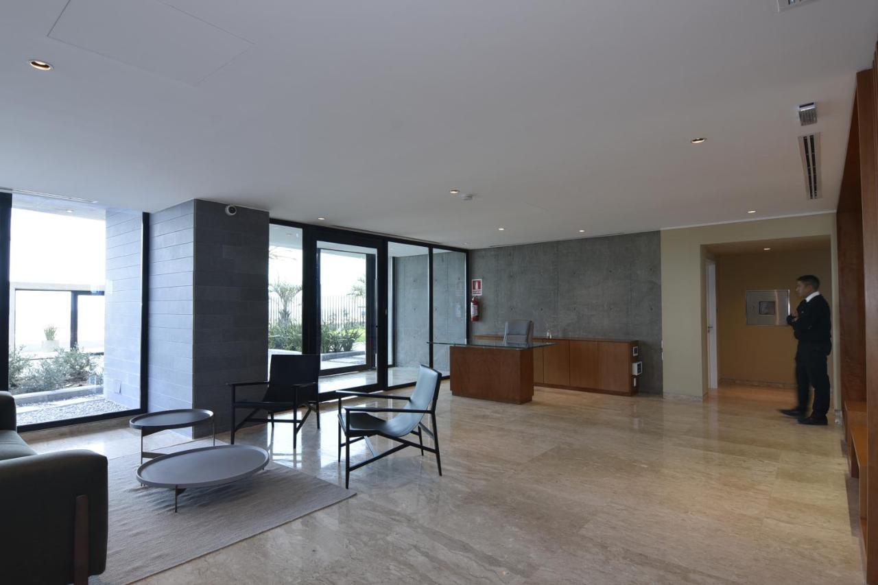 Vistas Al Mar En Exclusivo Con Garage * Montevidéu